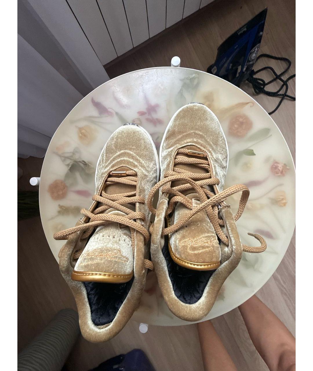 NIKE Золотые бархатные кроссовки, фото 3