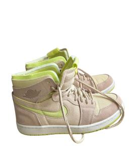 NIKE Кроссовки