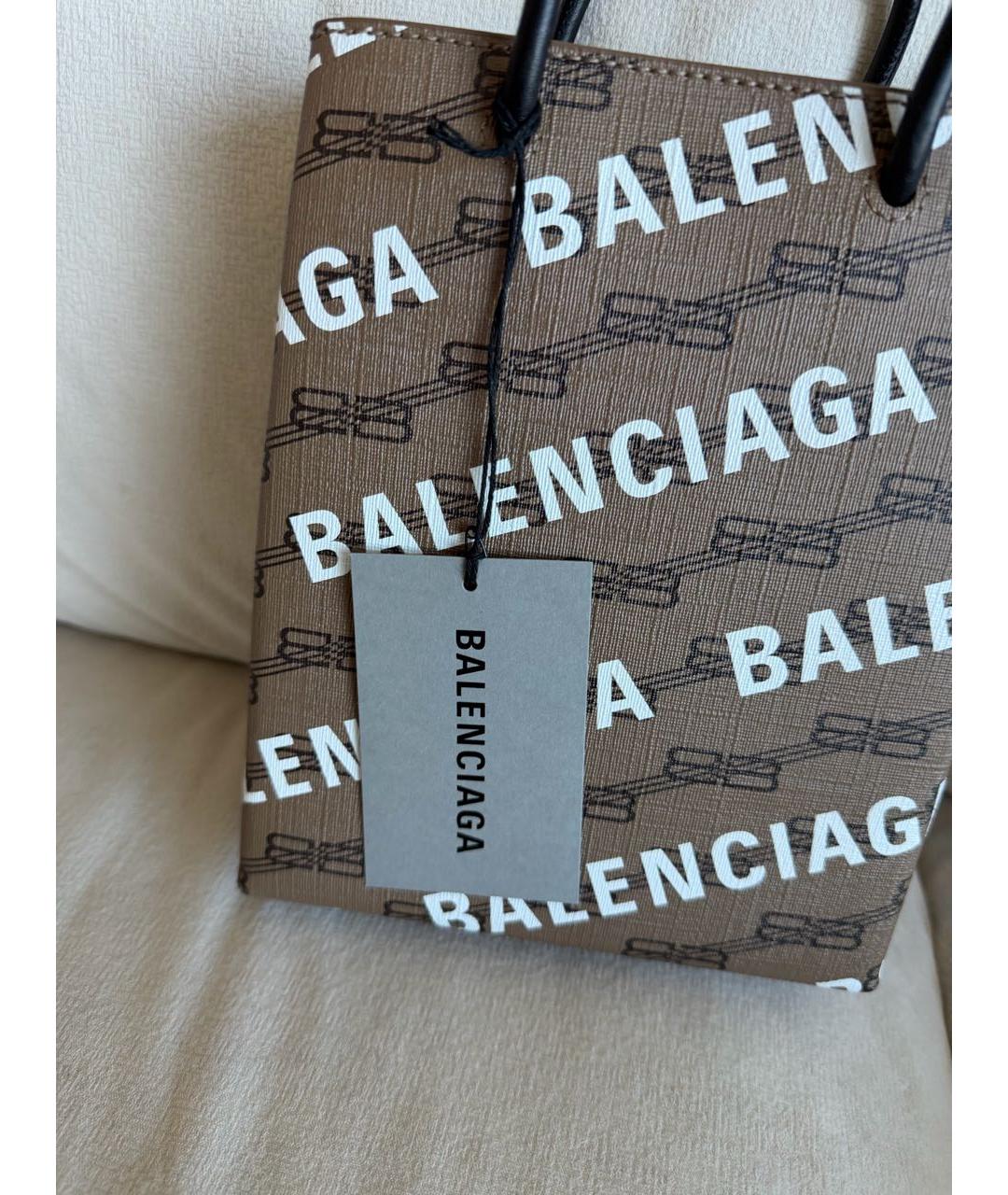 BALENCIAGA Коричневая сумка с короткими ручками из канвы, фото 3