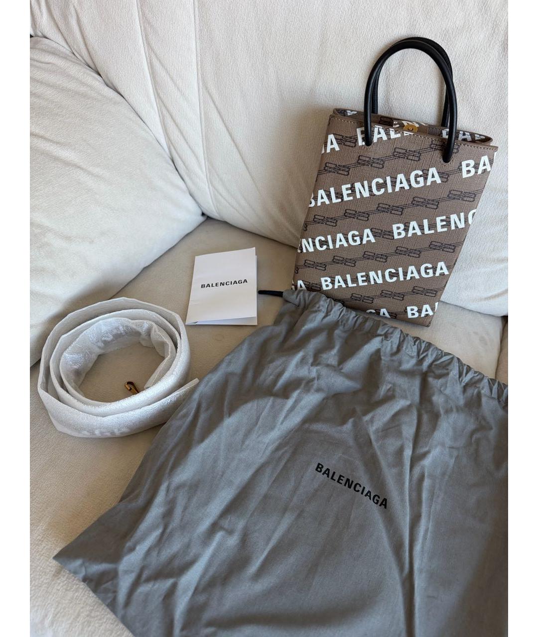 BALENCIAGA Коричневая сумка с короткими ручками из канвы, фото 2