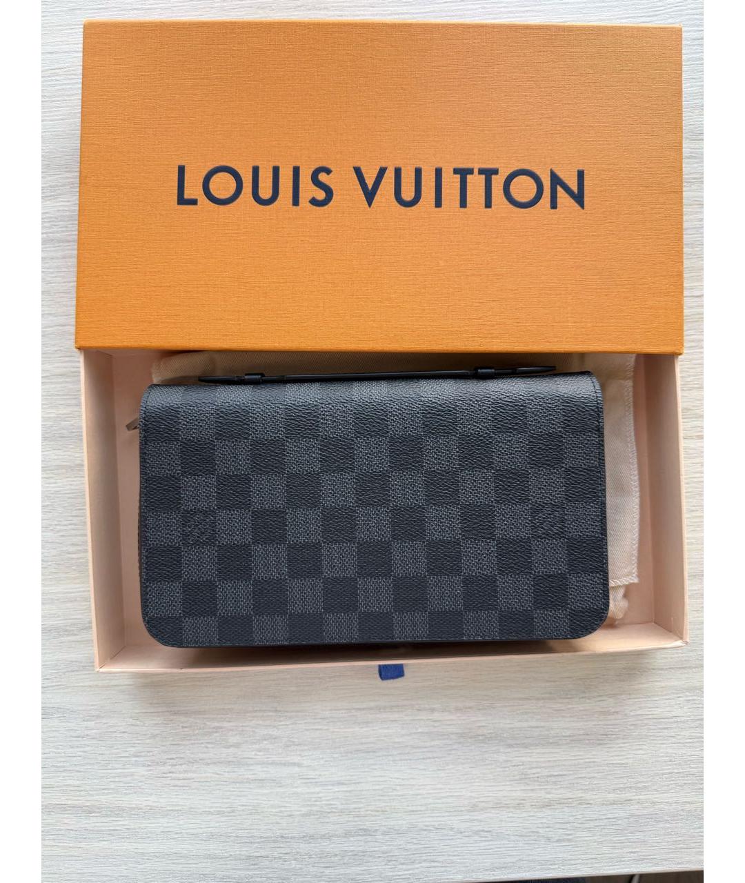 LOUIS VUITTON Серый кошелек, фото 2