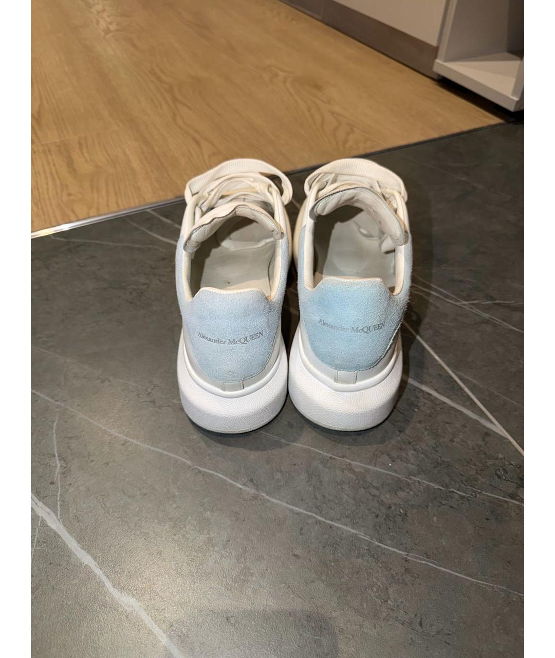 ALEXANDER MCQUEEN Белые кожаные кеды, фото 4