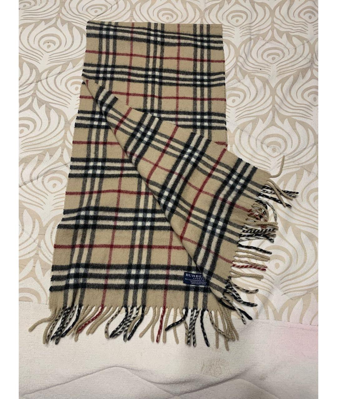 BURBERRY Бежевый шарф, фото 3