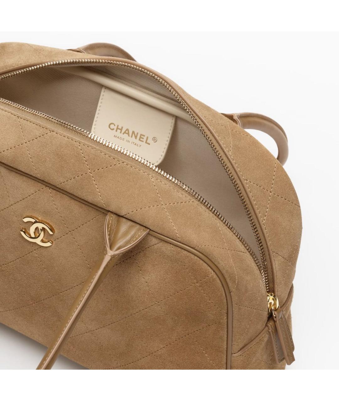 CHANEL Бежевая замшевая сумка через плечо, фото 3