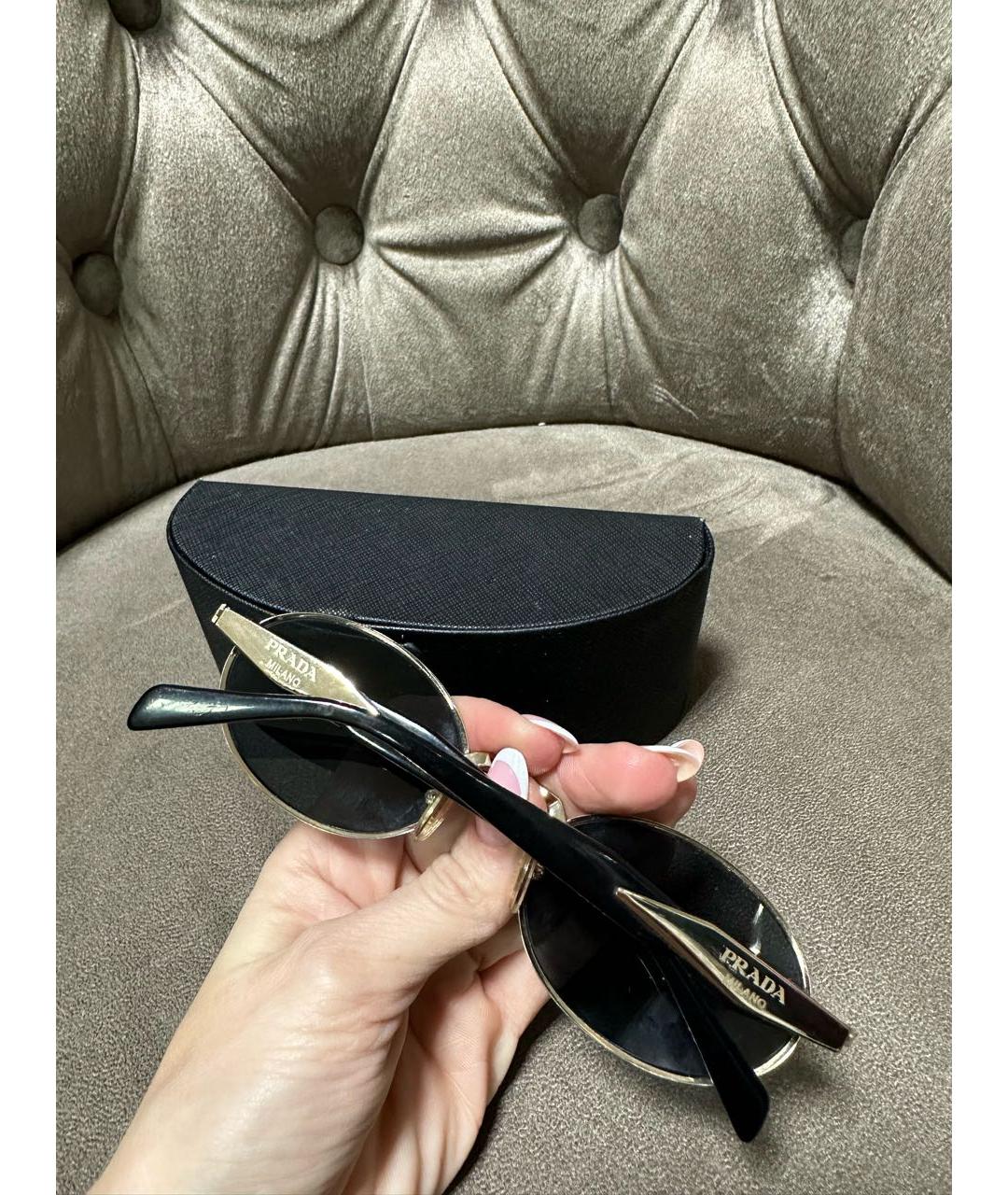 PRADA Антрацитовые металлические солнцезащитные очки, фото 2