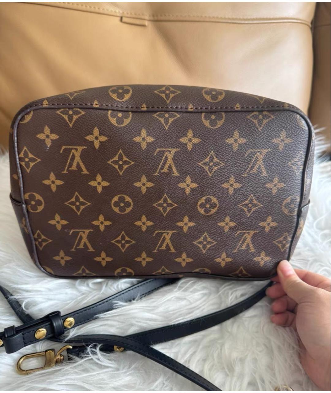 LOUIS VUITTON Коричневая сумка через плечо из канвы, фото 5