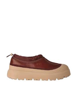UGG Низкие ботинки