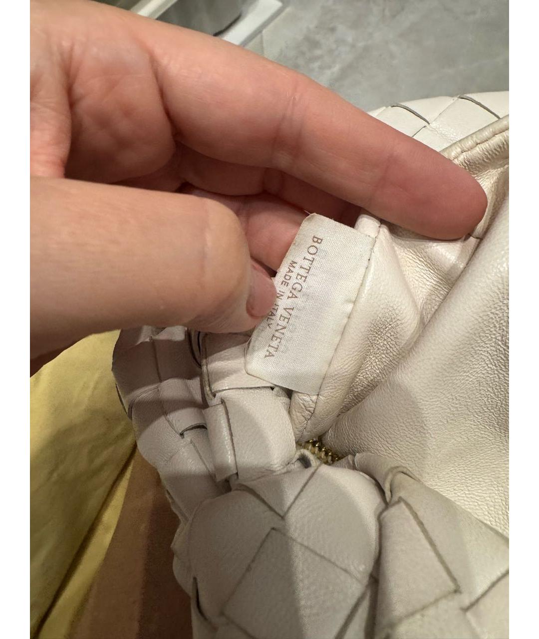 BOTTEGA VENETA Белая кожаная сумка с короткими ручками, фото 5