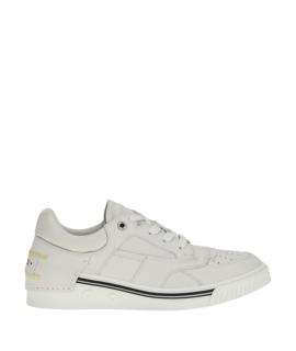 FENDI Низкие кроссовки / кеды