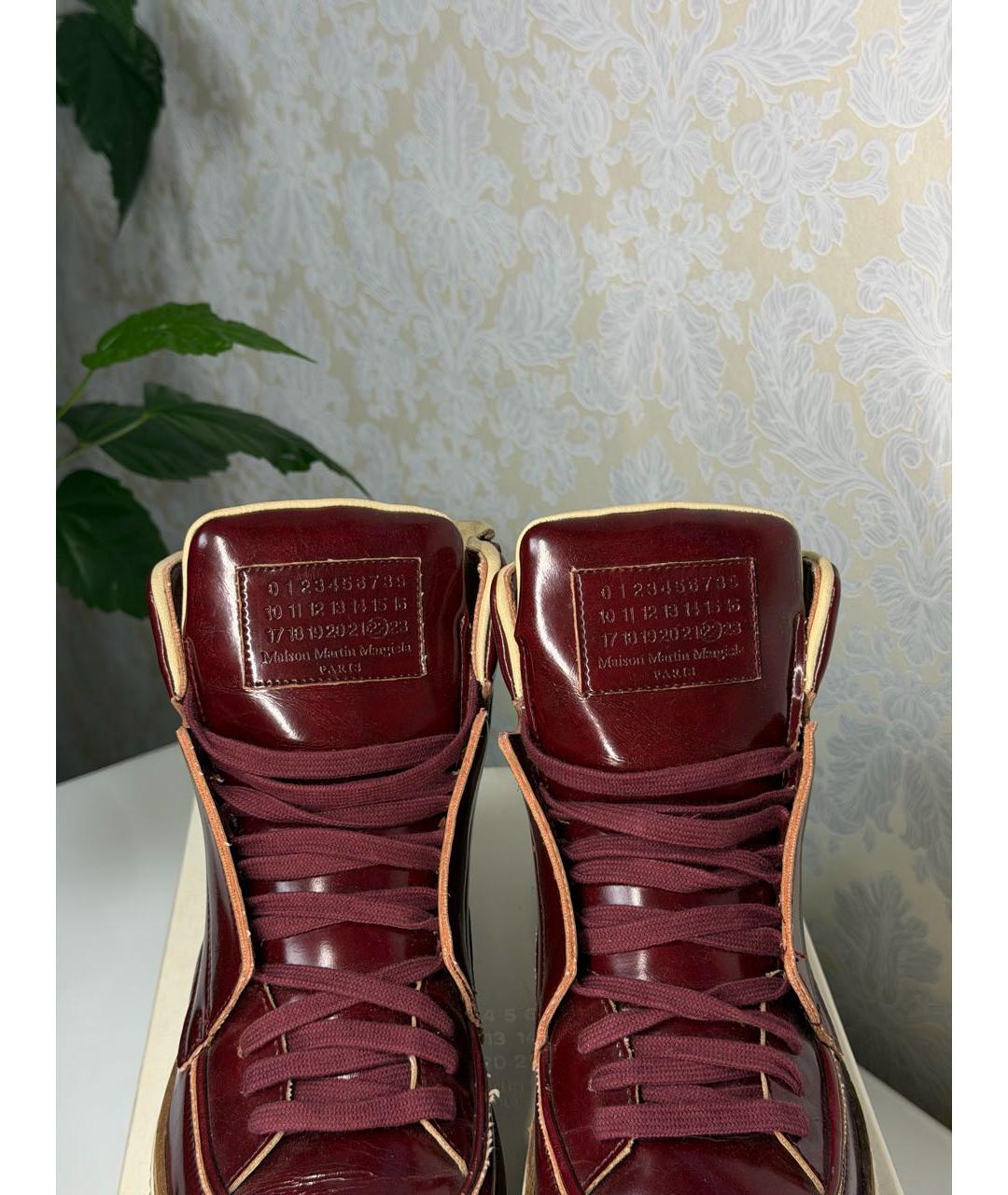 MAISON MARGIELA Бордовые высокие кроссовки / кеды из лакированной кожи, фото 4