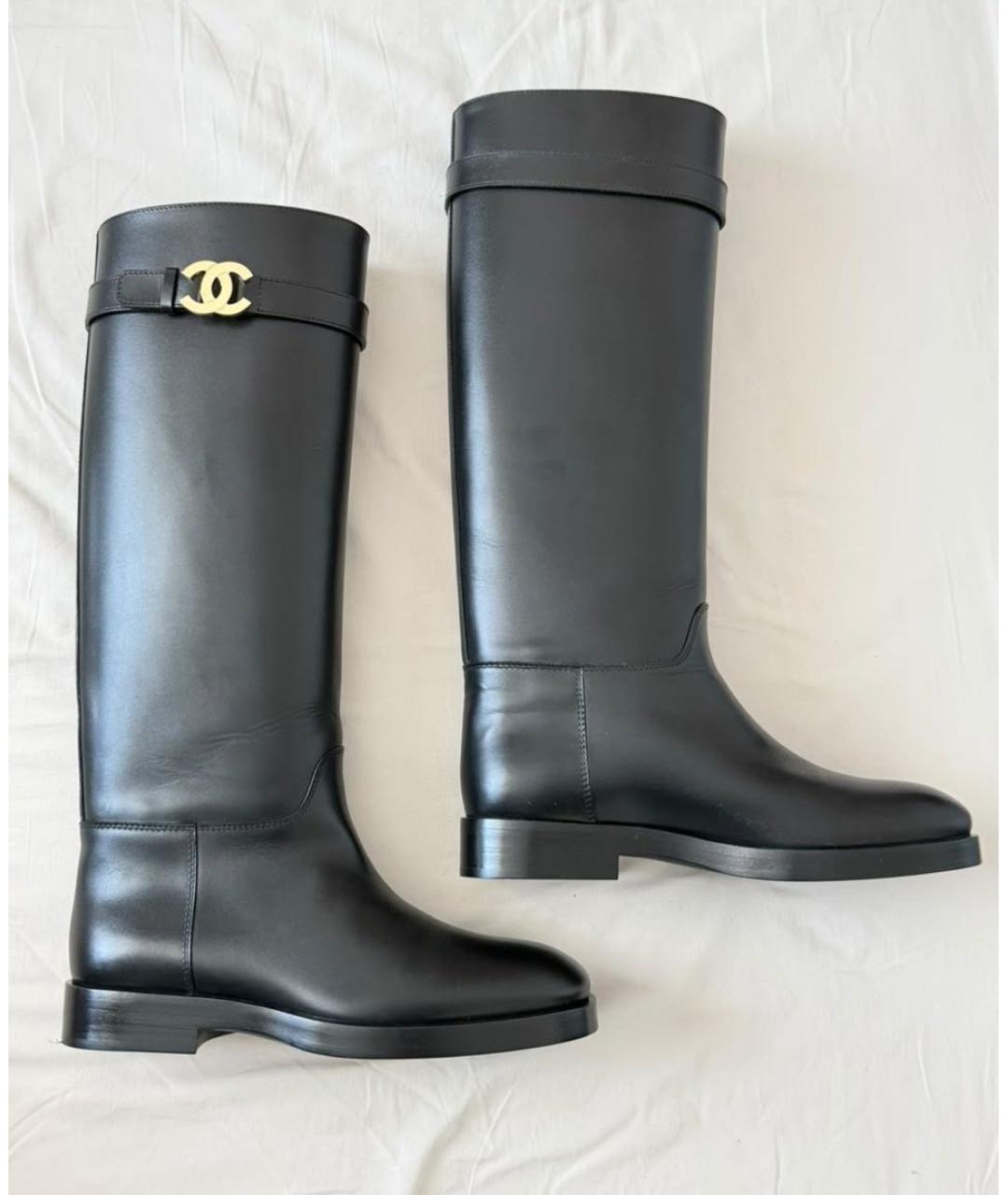 CHANEL Черные кожаные сапоги, фото 5