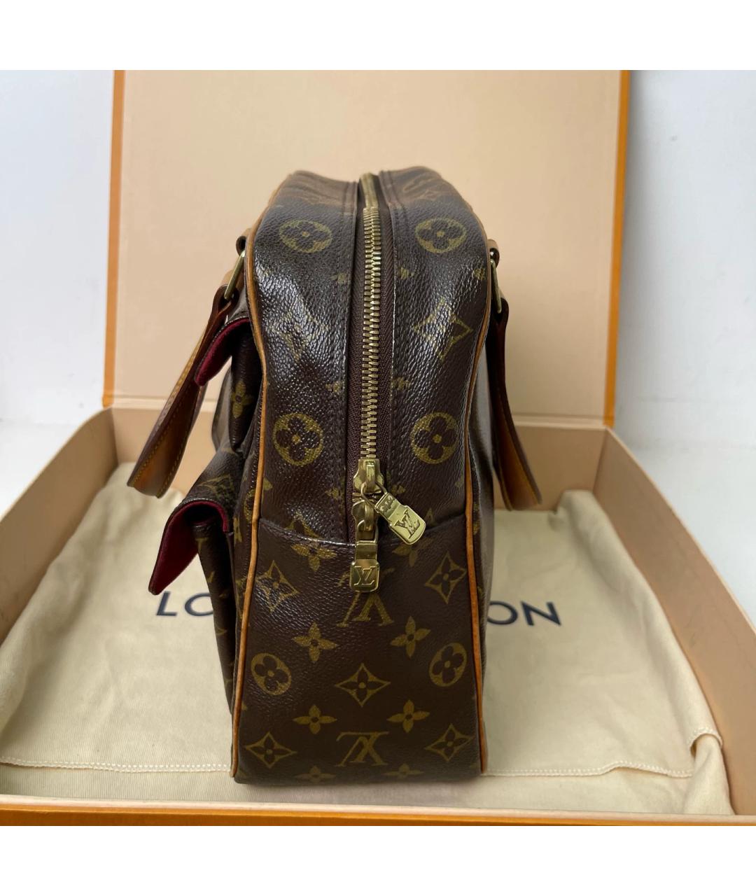 LOUIS VUITTON Коричневая сумка с короткими ручками из канвы, фото 3