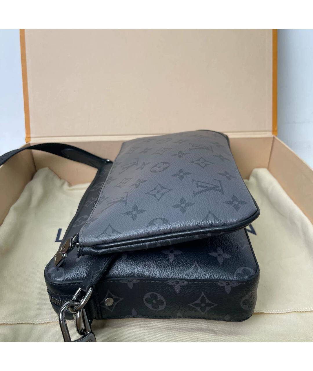 LOUIS VUITTON Черная сумка через плечо из канвы, фото 4