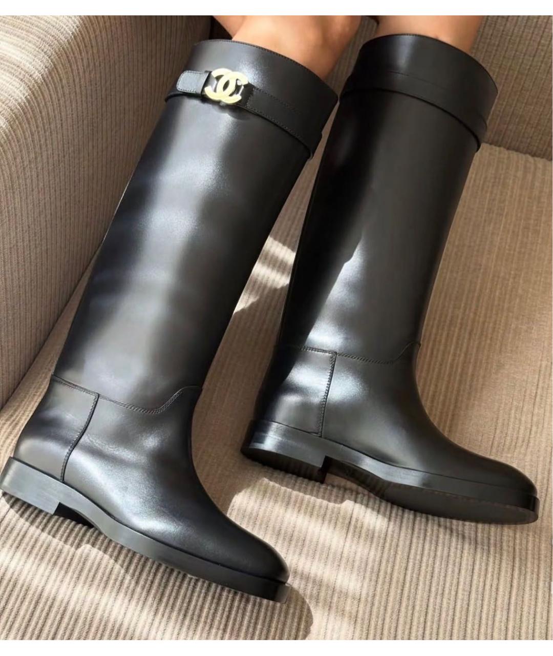 CHANEL Черные кожаные сапоги, фото 6