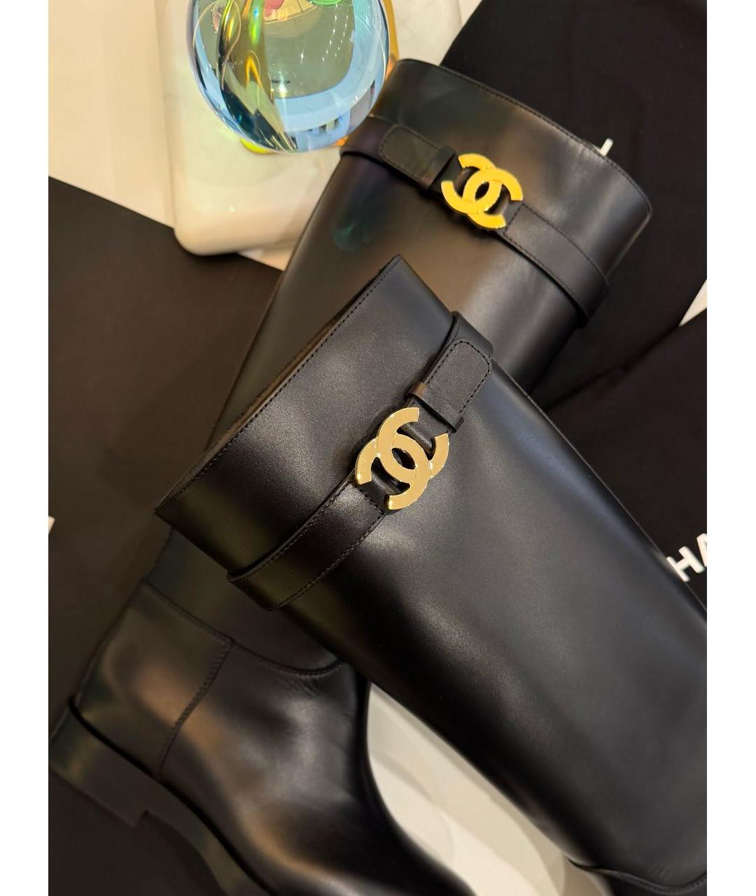 CHANEL Черные кожаные сапоги, фото 4