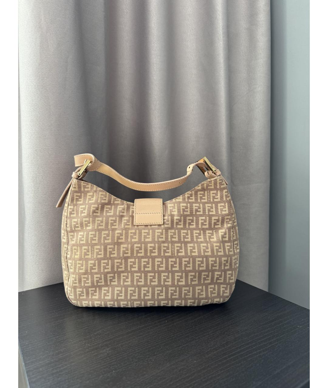 FENDI Розовая тканевая сумка с короткими ручками, фото 3