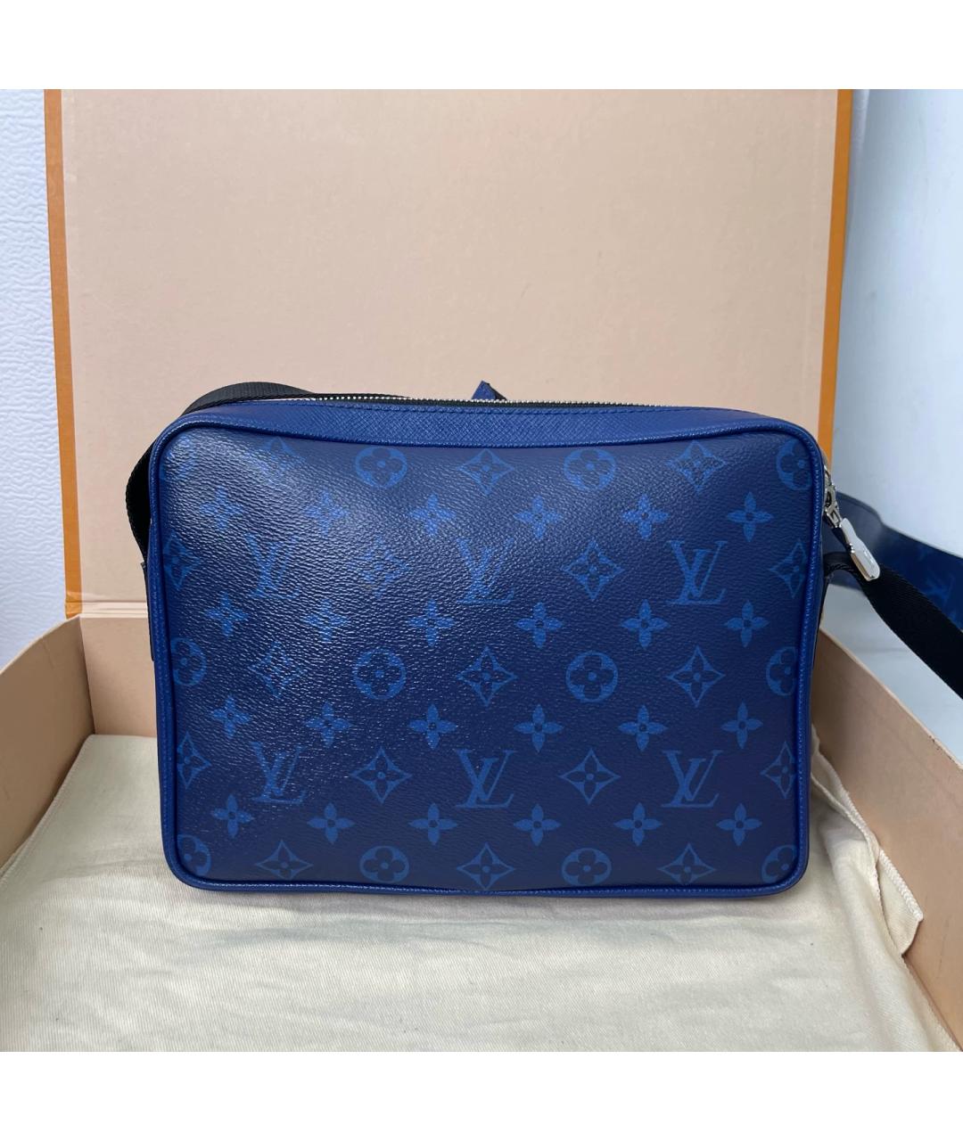 LOUIS VUITTON Синяя кожаная сумка через плечо, фото 3