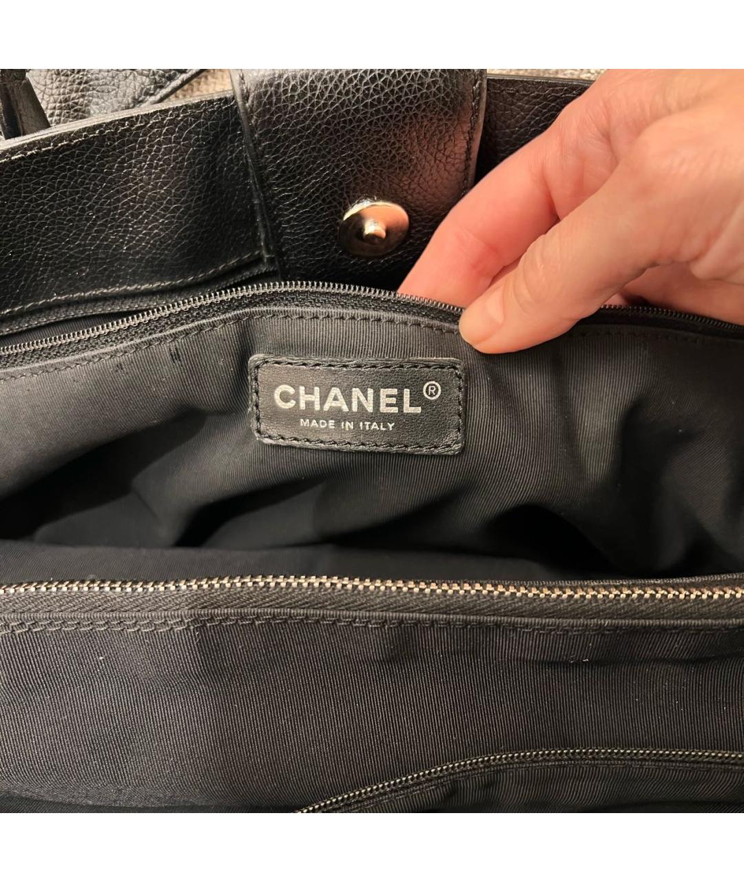 CHANEL Черная кожаная сумка тоут, фото 5