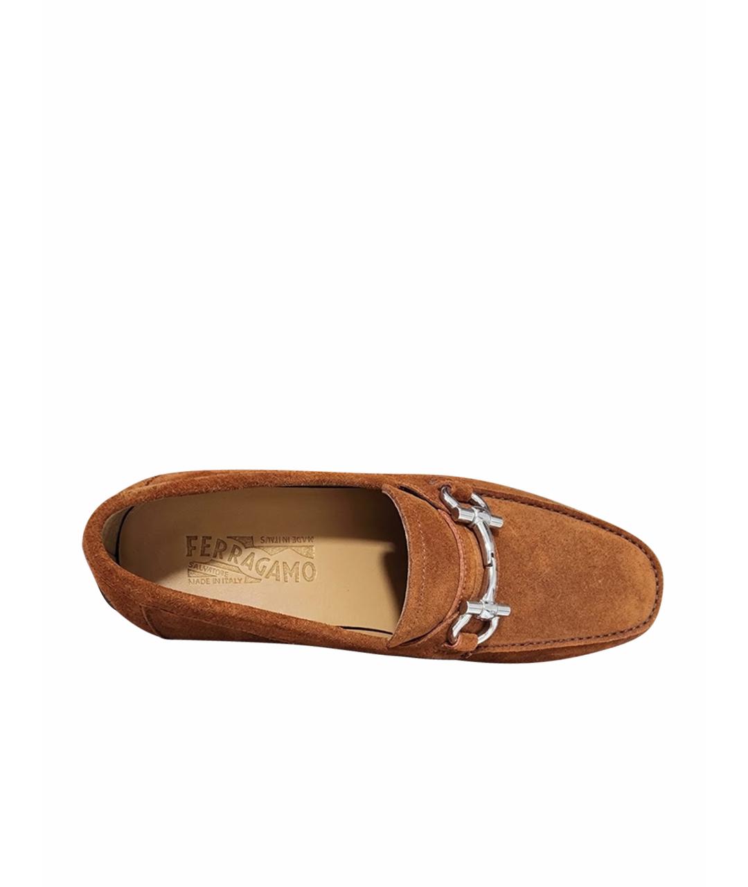 FERRAGAMO Коричневые замшевые мокасины, фото 1