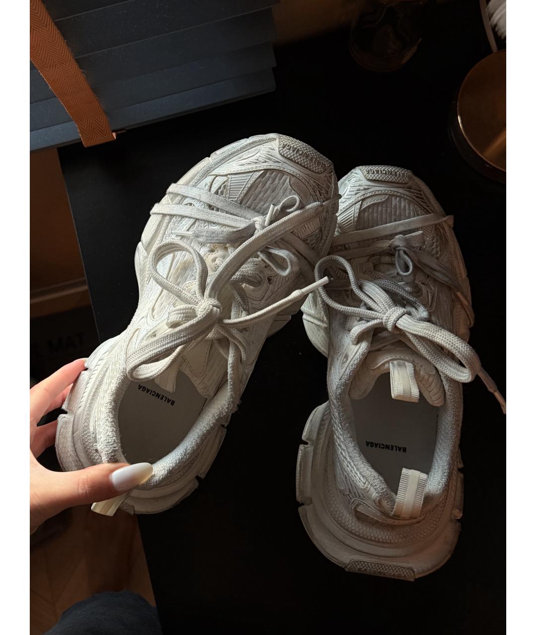 BALENCIAGA Белые текстильные кроссовки, фото 2