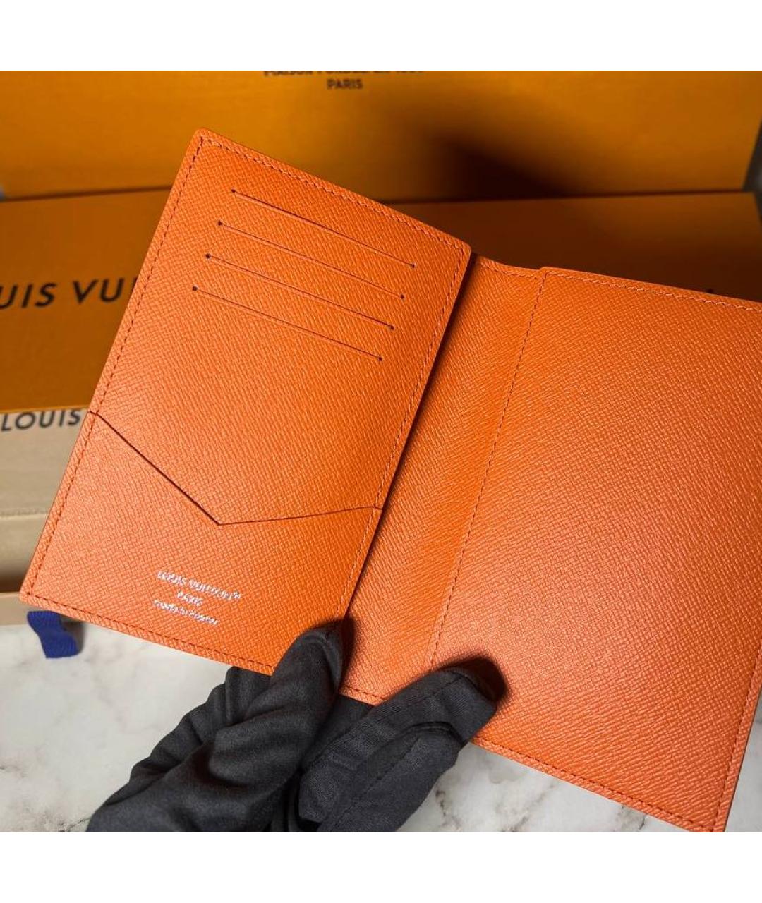 LOUIS VUITTON Кардхолдер, фото 5