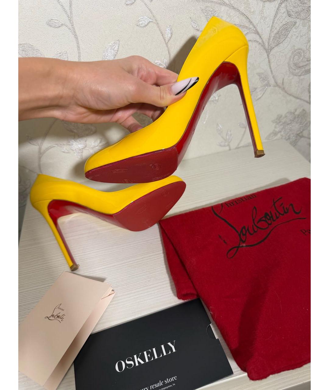 CHRISTIAN LOUBOUTIN Желтые кожаные туфли, фото 8