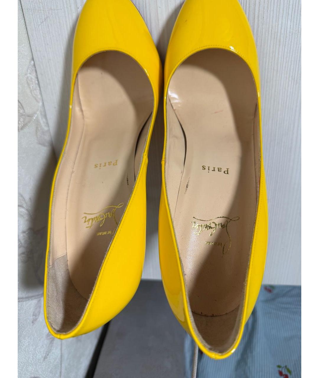 CHRISTIAN LOUBOUTIN Желтые кожаные туфли, фото 3