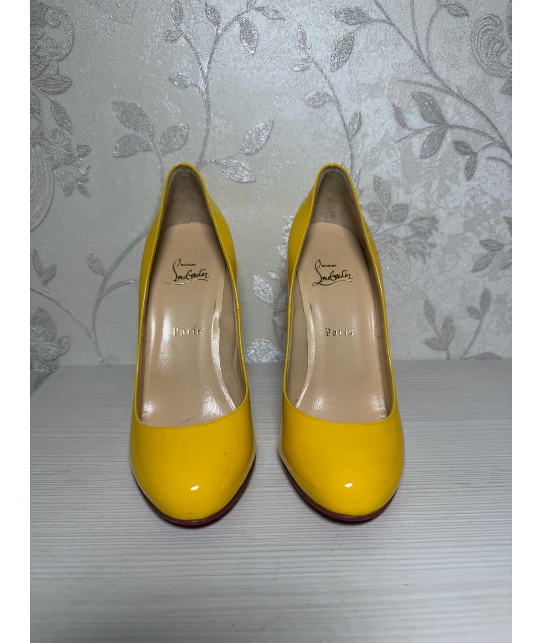 CHRISTIAN LOUBOUTIN Желтые кожаные туфли, фото 2