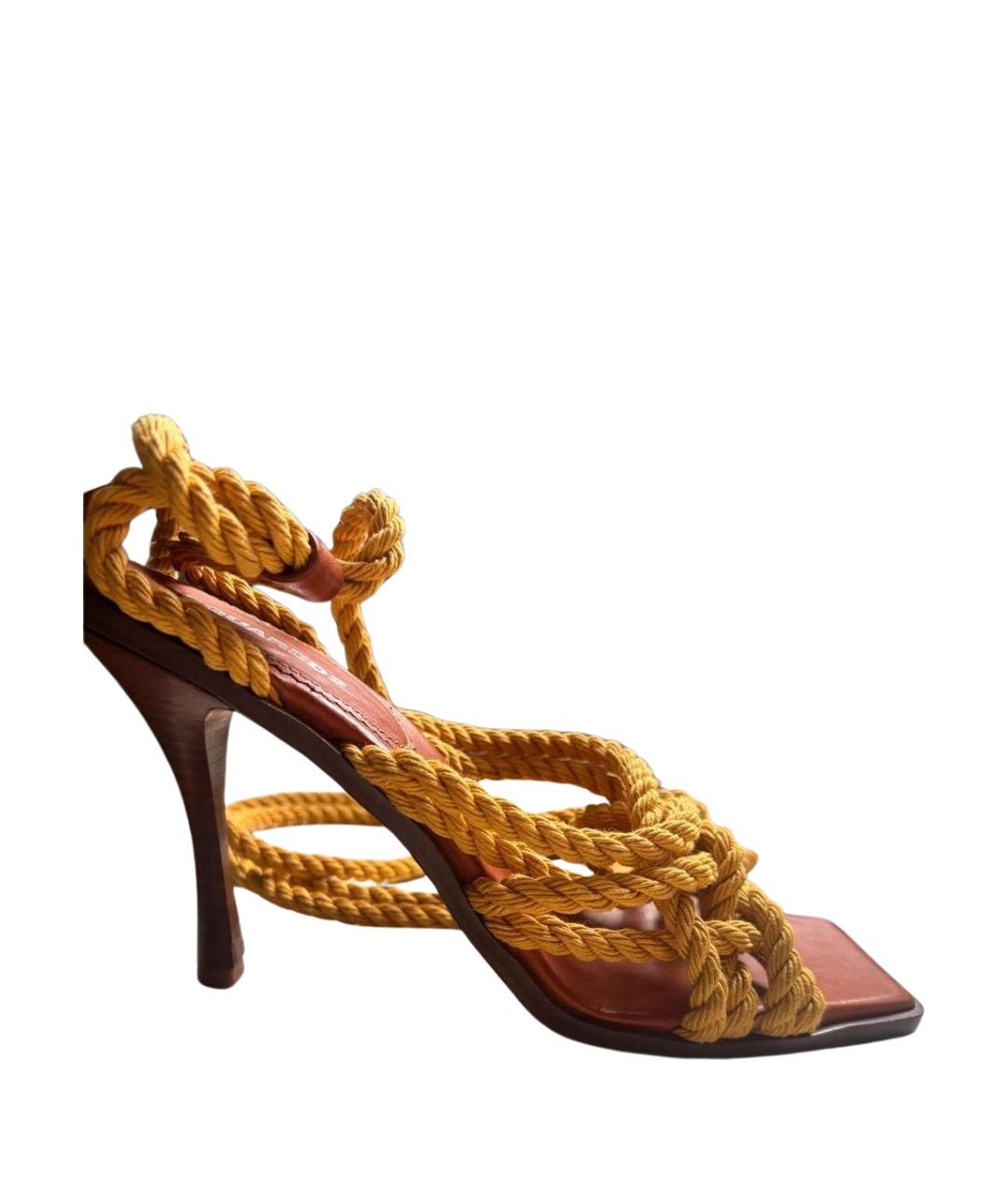 DSQUARED2 Желтые босоножки, фото 1