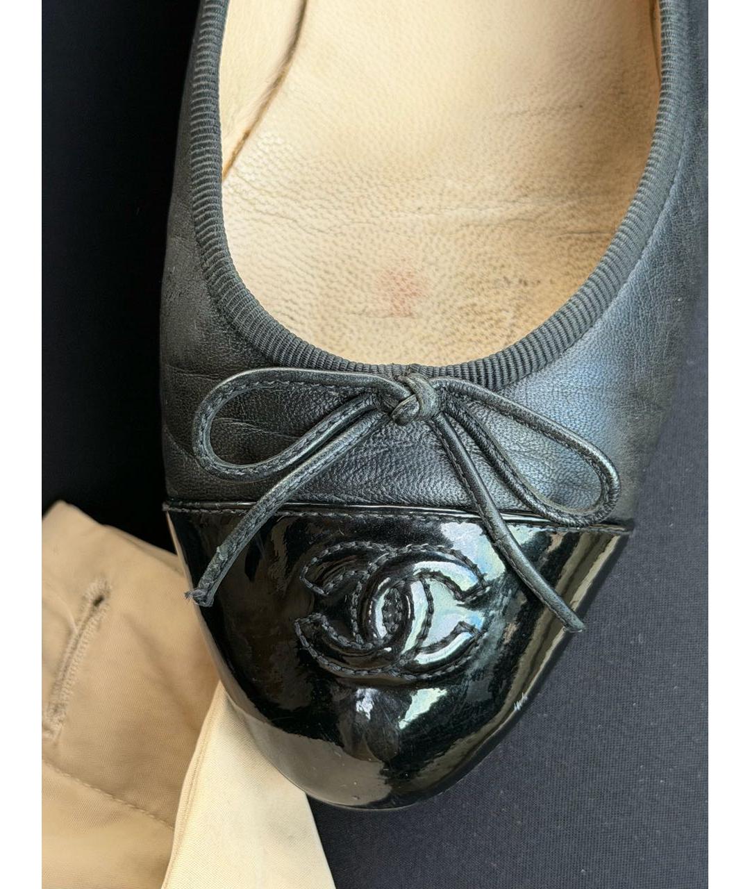 CHANEL Черные кожаные балетки, фото 3