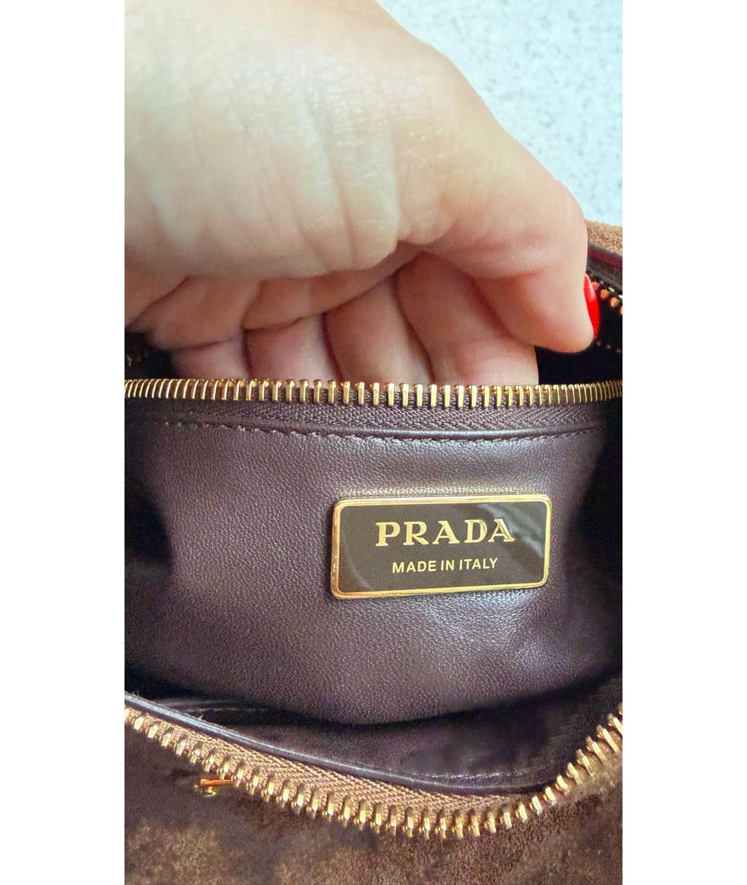 PRADA Коричневая замшевая сумка с короткими ручками, фото 4