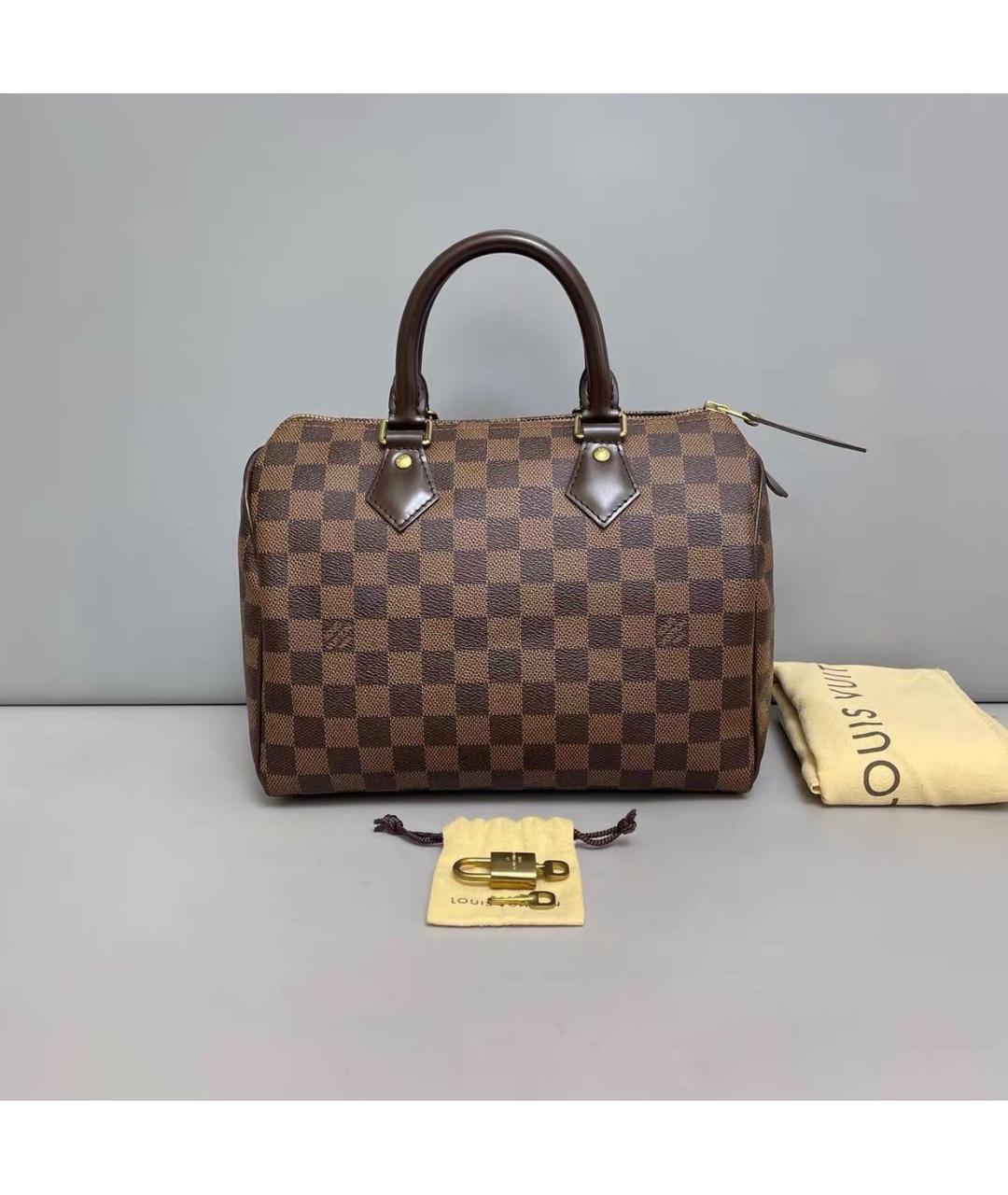 LOUIS VUITTON Коричневая кожаная сумка с короткими ручками, фото 9
