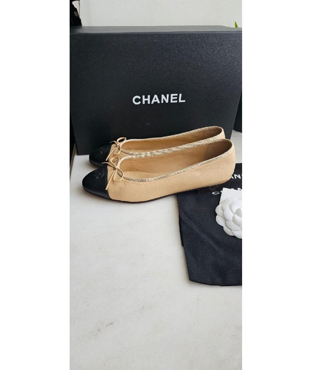 CHANEL Бежевые кожаные балетки, фото 6