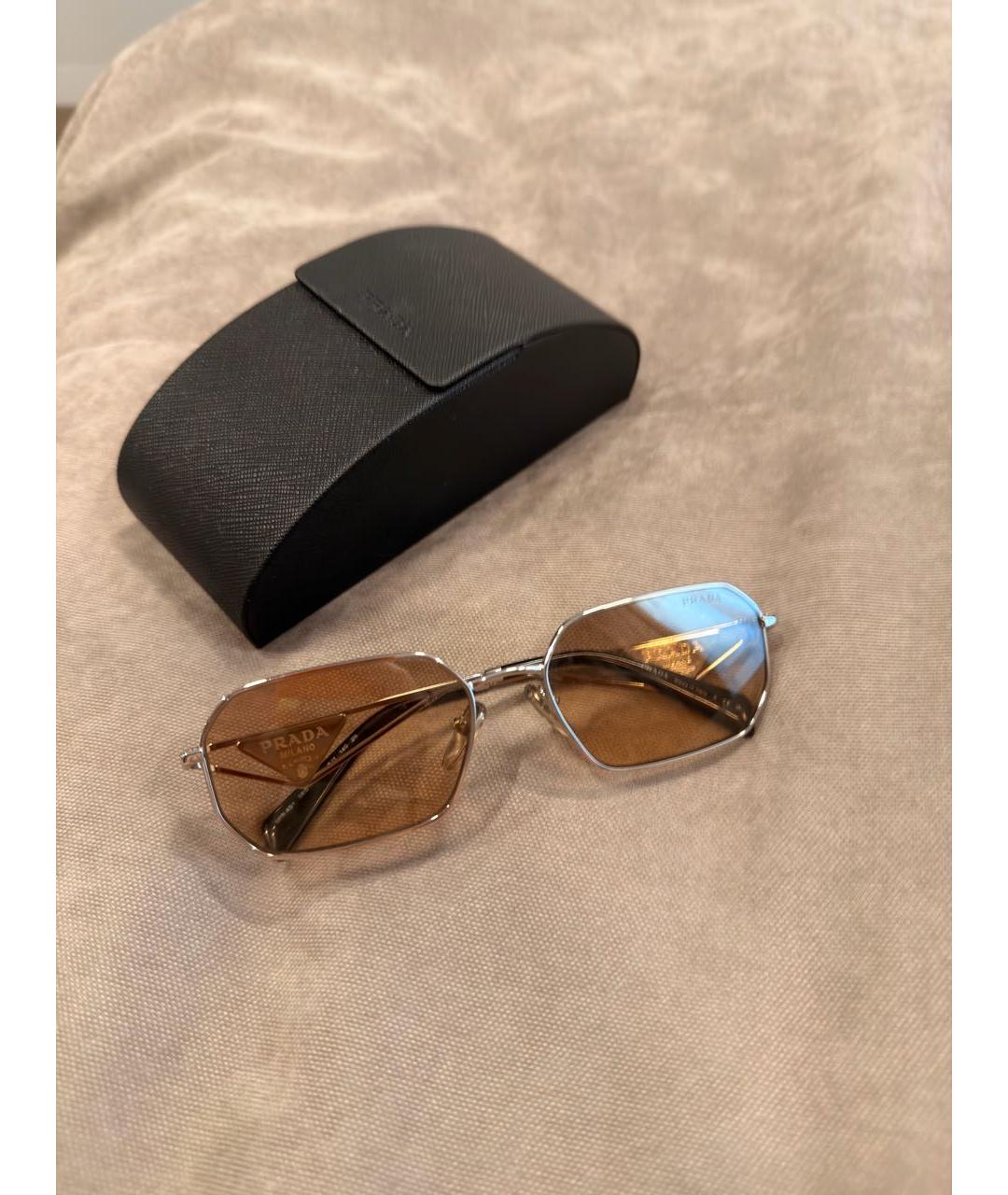 PRADA Коричневые металлические солнцезащитные очки, фото 3