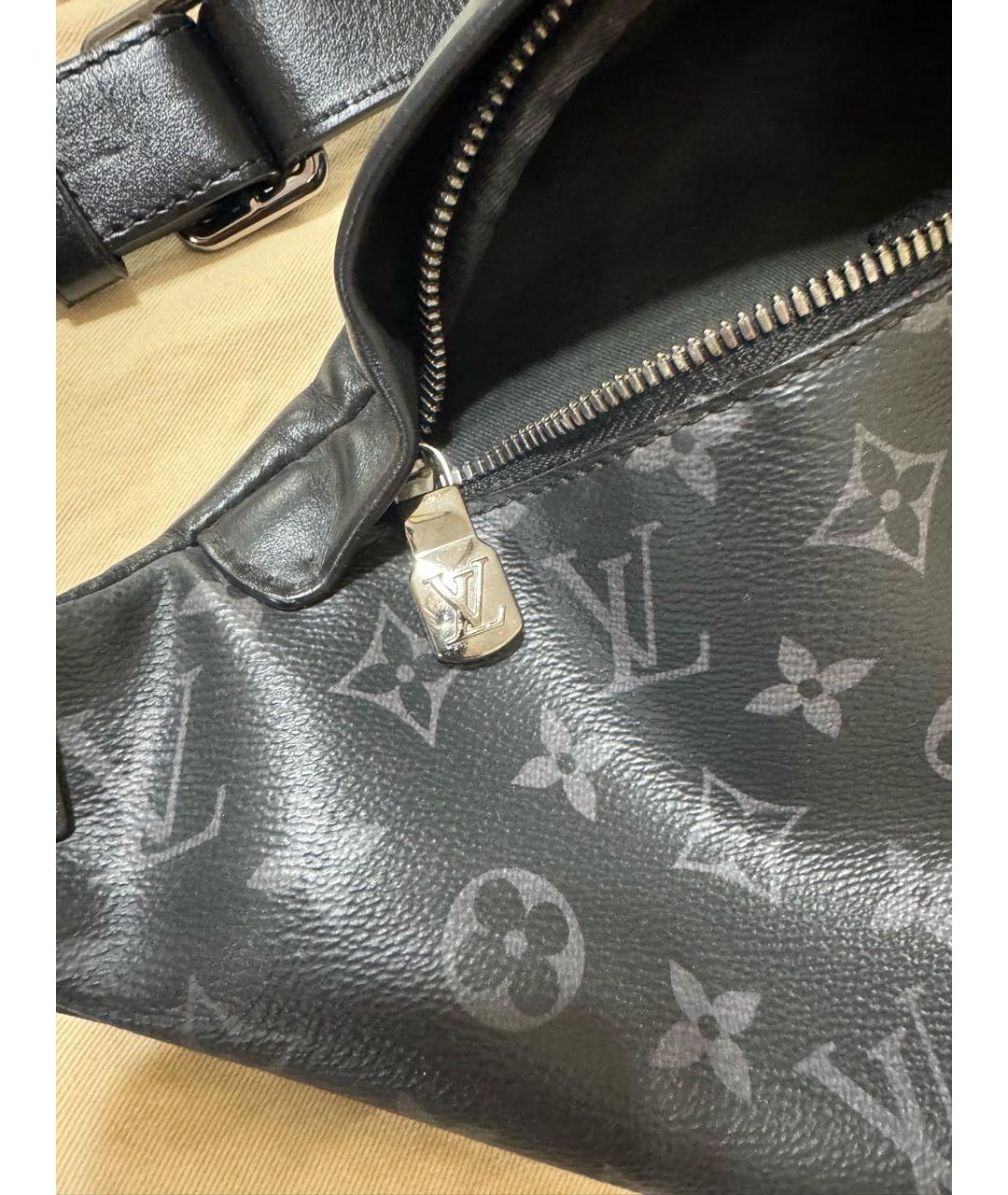LOUIS VUITTON Антрацитовая кожаная барсетка, фото 2