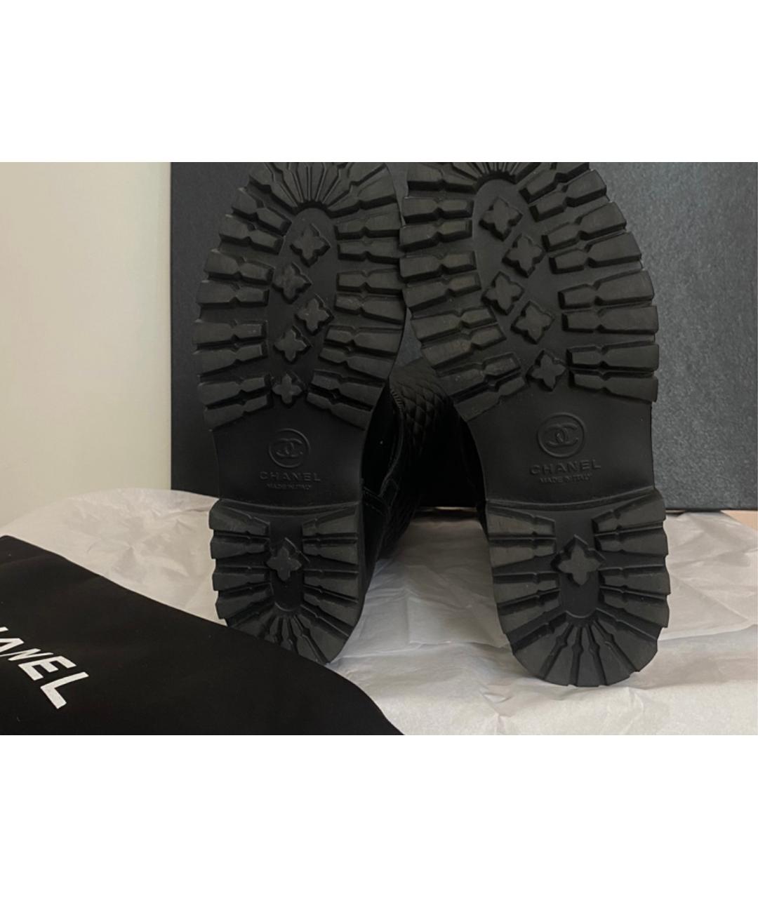 CHANEL Черные кожаные сапоги, фото 2