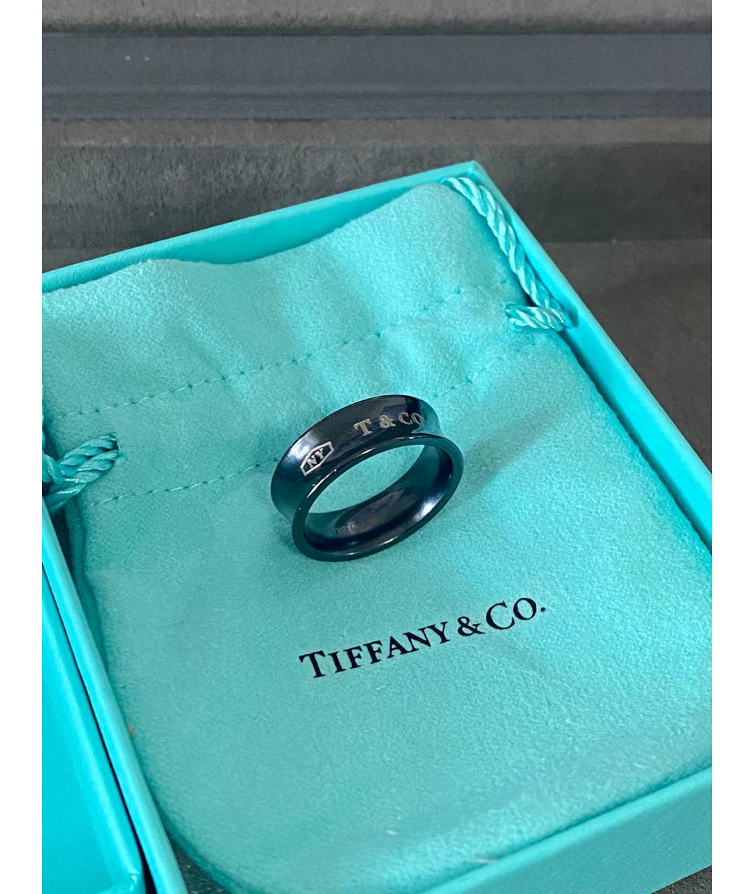 TIFFANY&CO Черное металлическое кольцо, фото 2