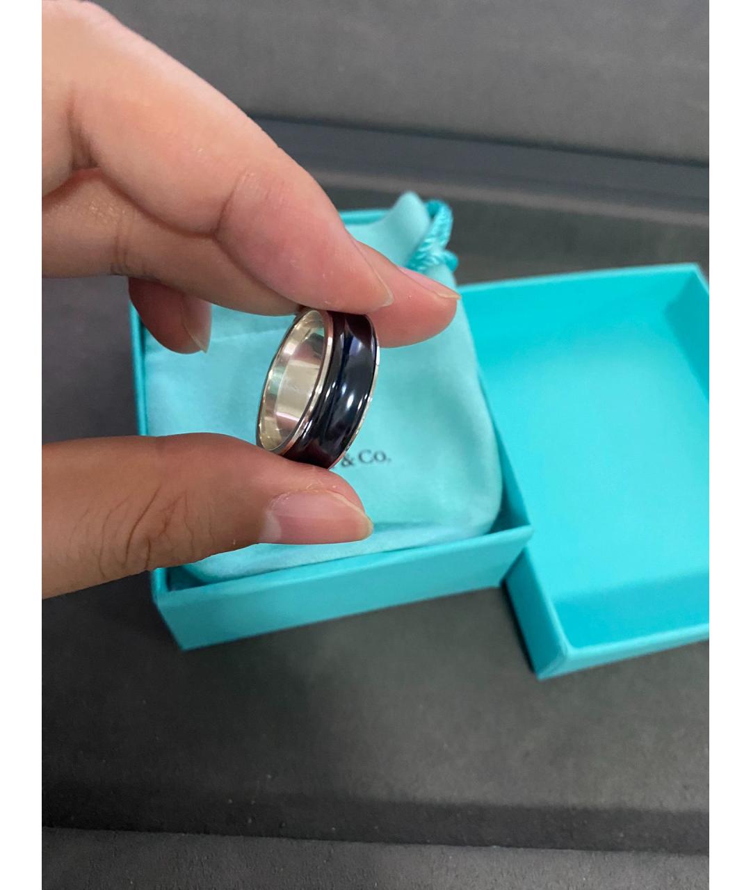TIFFANY&CO Черное металлическое кольцо, фото 5