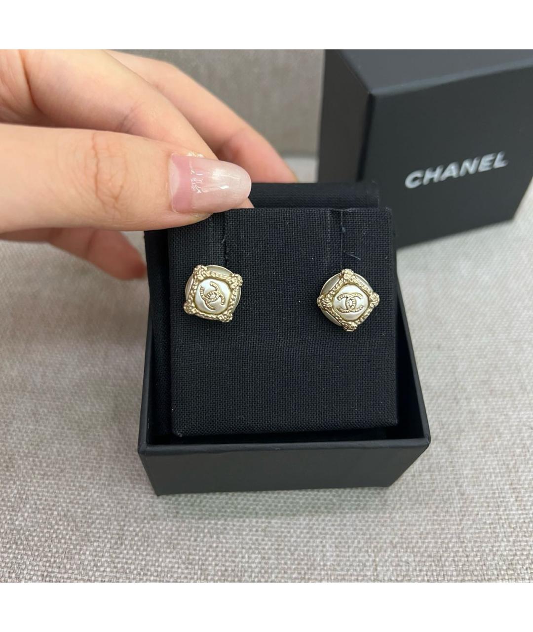 CHANEL Золотые серьги, фото 5