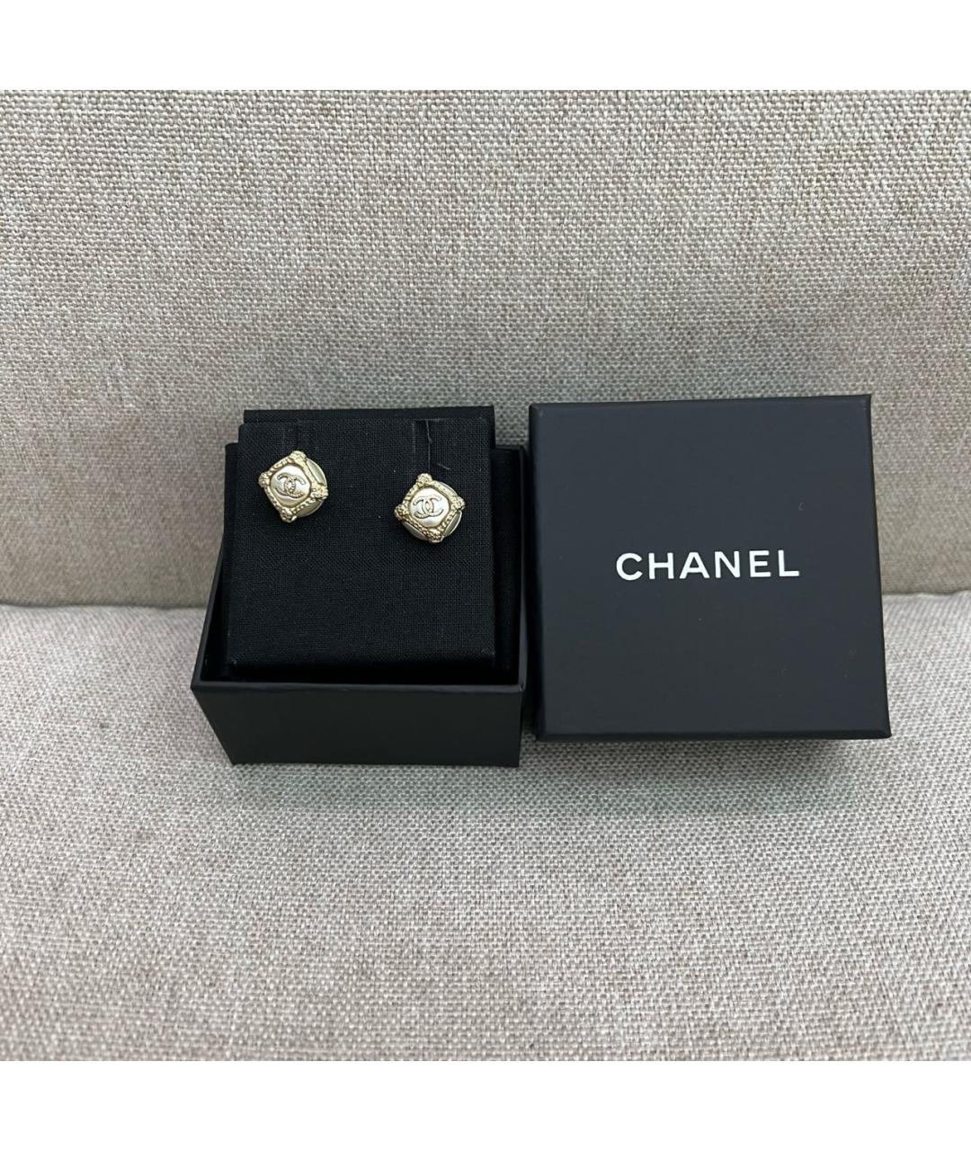 CHANEL Золотые серьги, фото 2