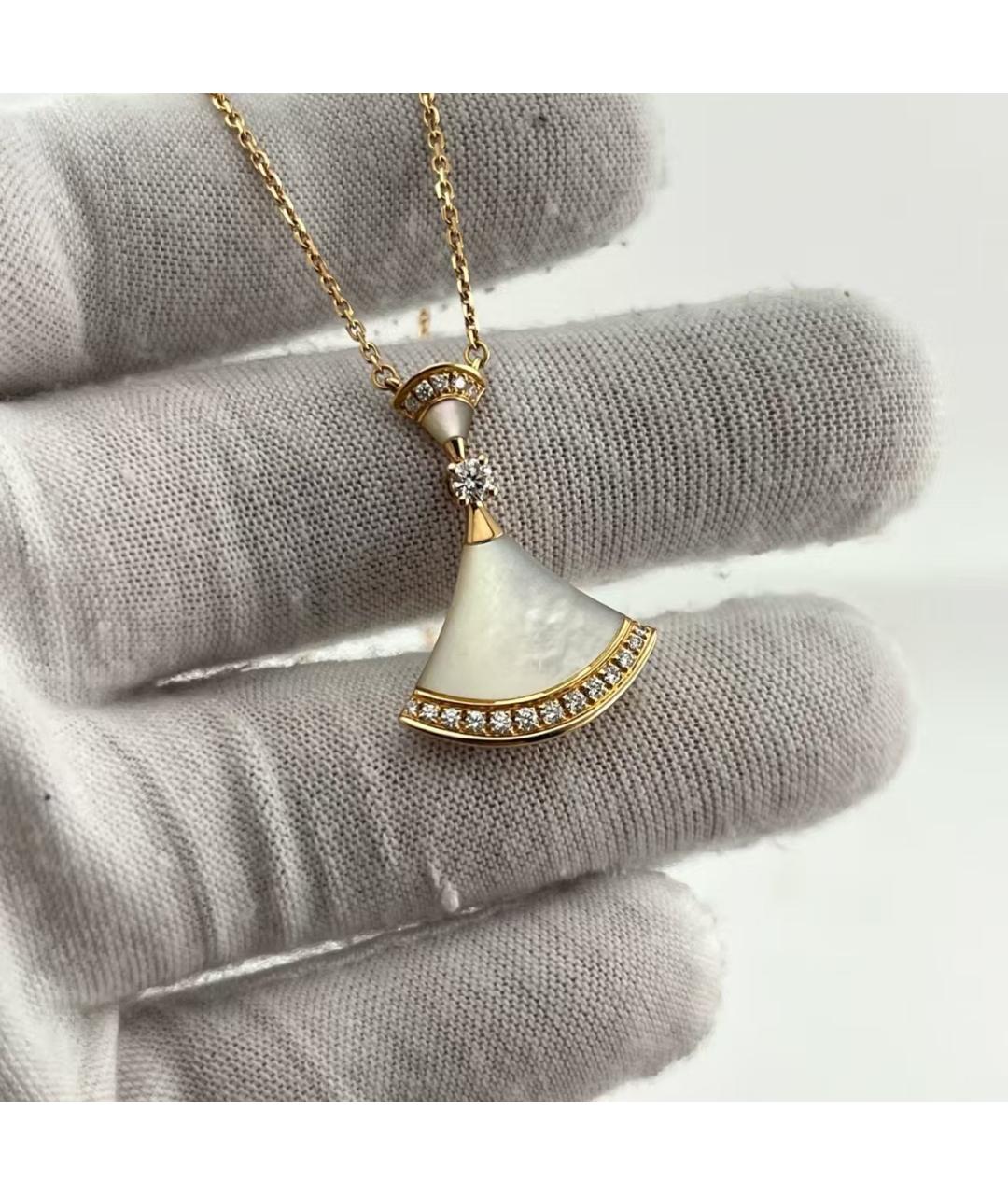 BVLGARI Белое колье, фото 4