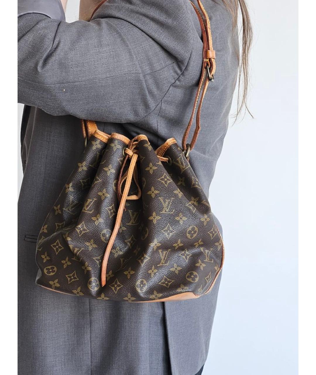 LOUIS VUITTON Коричневая сумка через плечо из канвы, фото 8