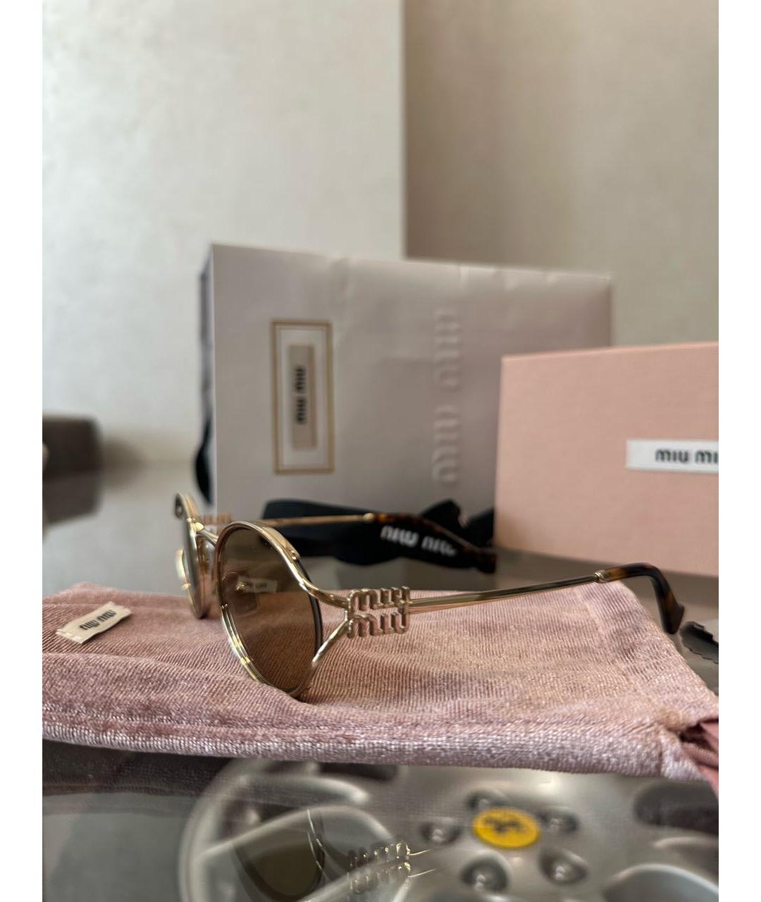 MIU MIU Бежевые металлические солнцезащитные очки, фото 3
