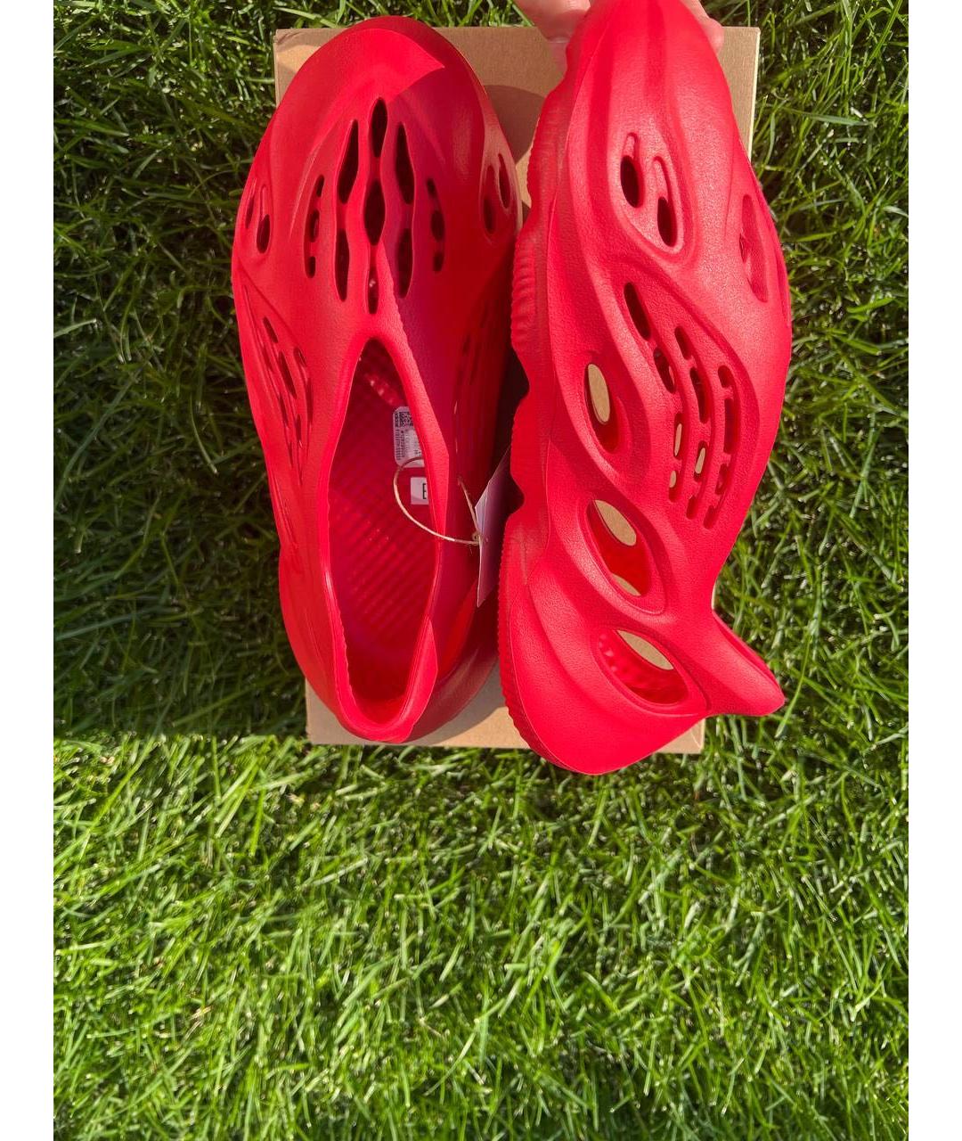 ADIDAS YEEZY Красные резиновые кроссовки, фото 3