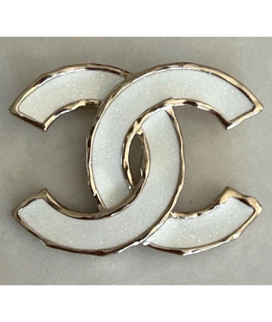 CHANEL Белая металлическая булавка / брошь, фото 4