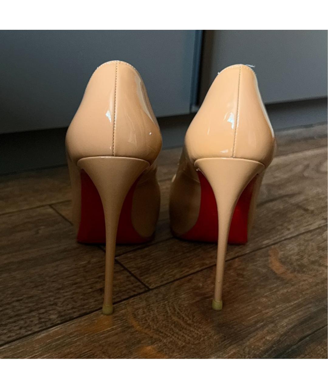 CHRISTIAN LOUBOUTIN Бежевые туфли, фото 4