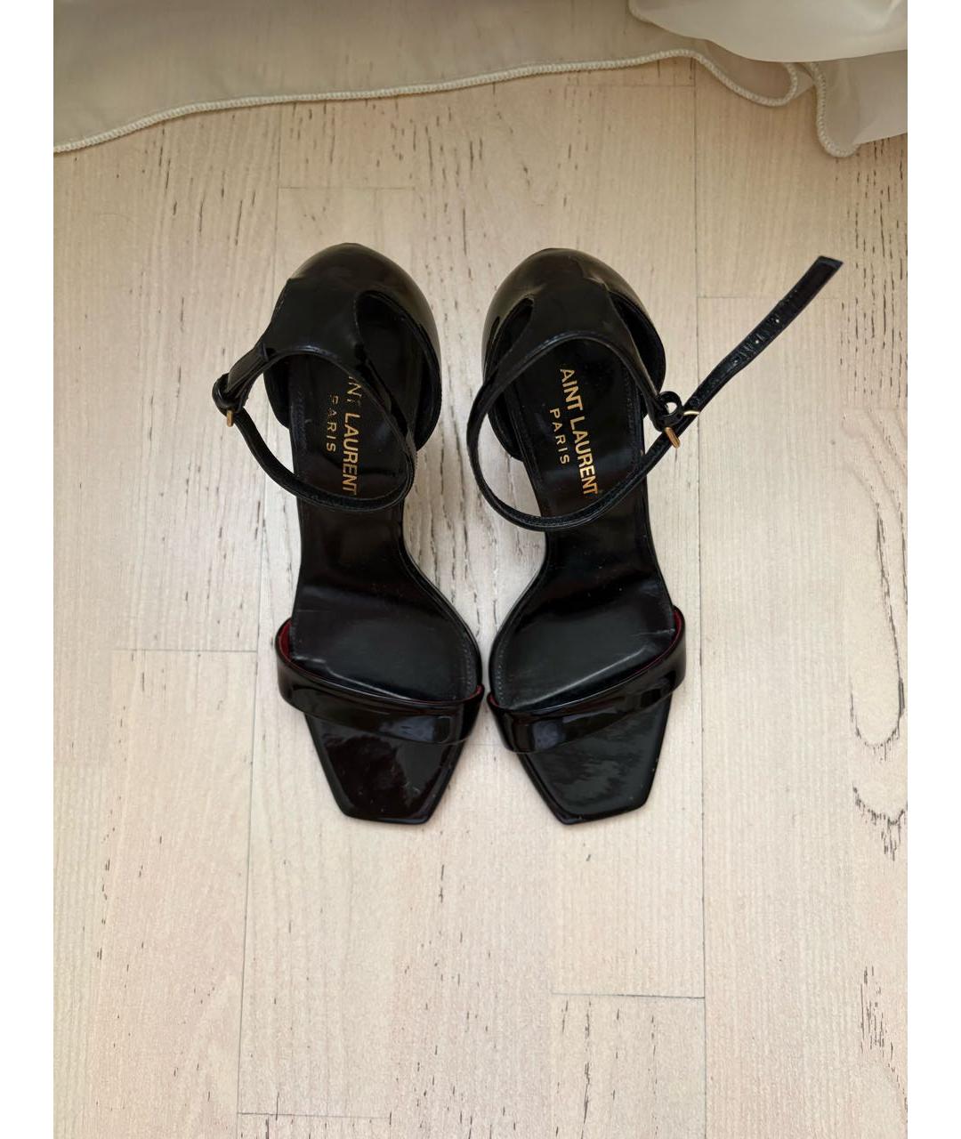 SAINT LAURENT Черные босоножки из лакированной кожи, фото 3