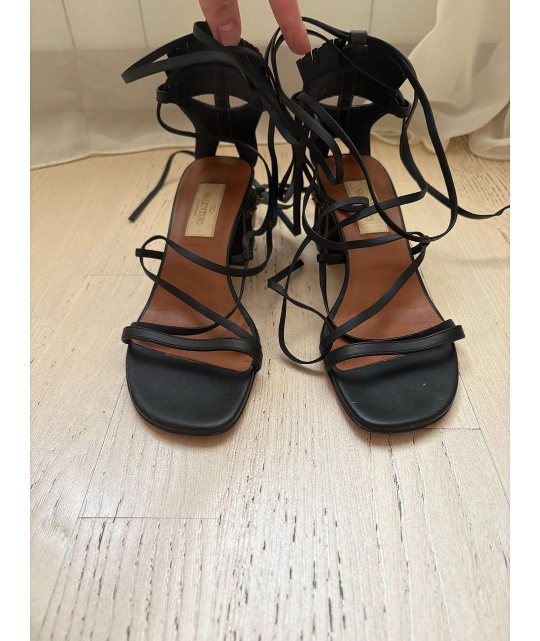 VALENTINO Коричневые кожаные босоножки, фото 2