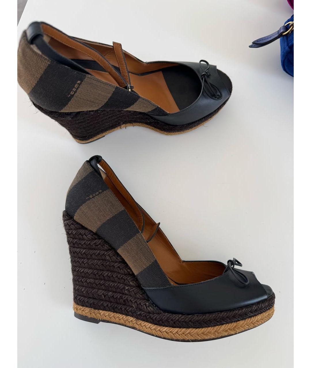 FENDI Черные кожаные босоножки, фото 2