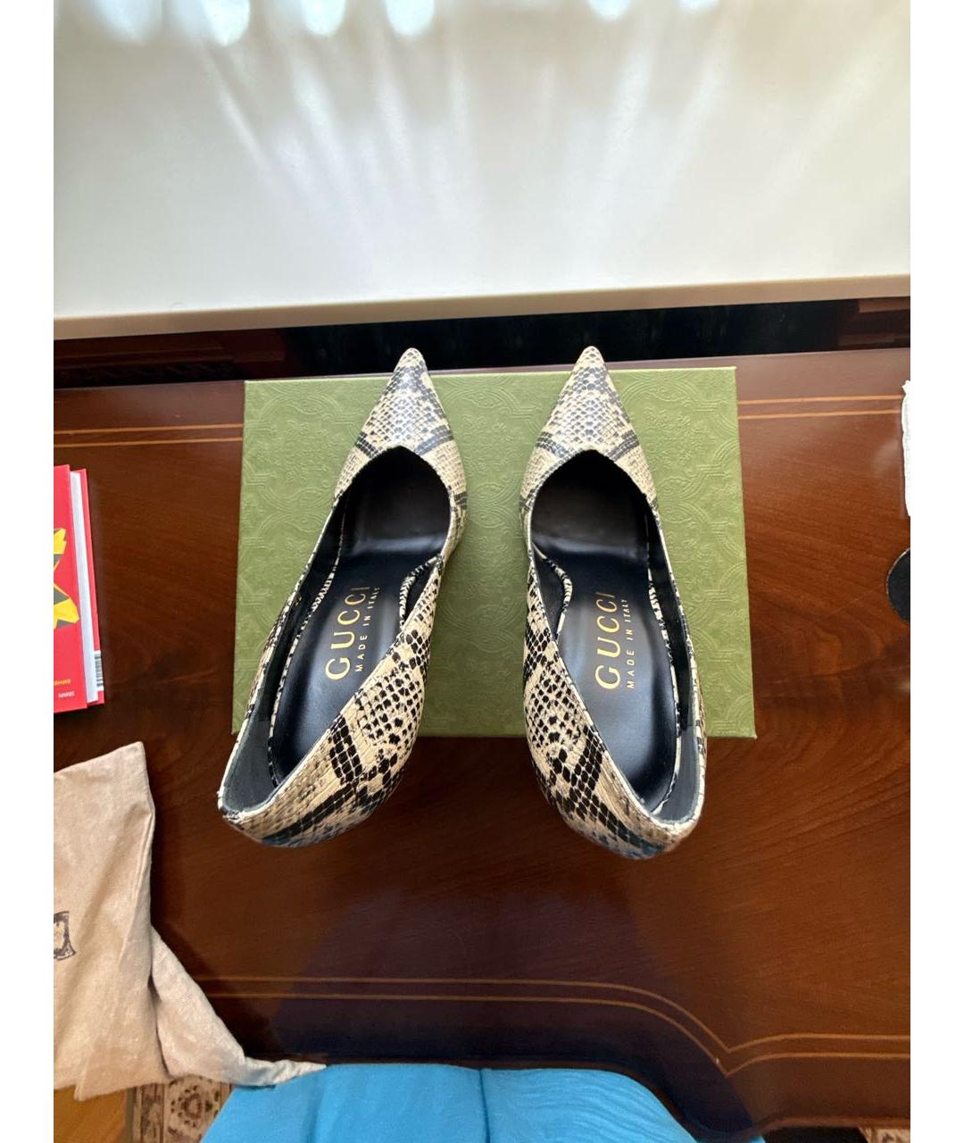 GUCCI Бежевые кожаные туфли, фото 3